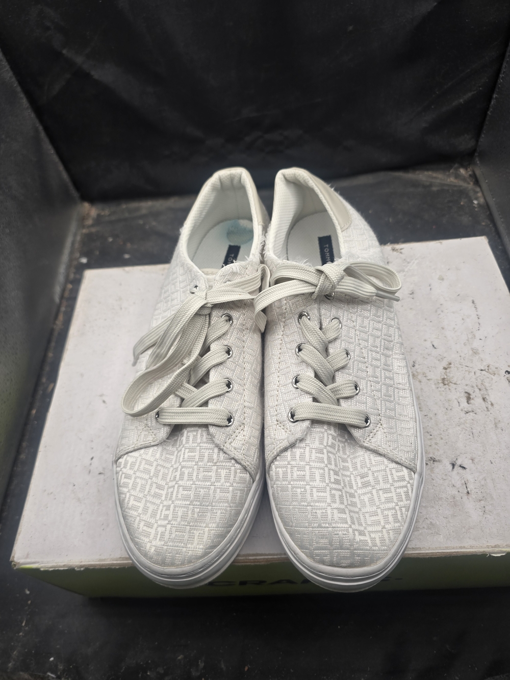 Tommy Hilfiger Women's White Woven Lace-Up Sneakers